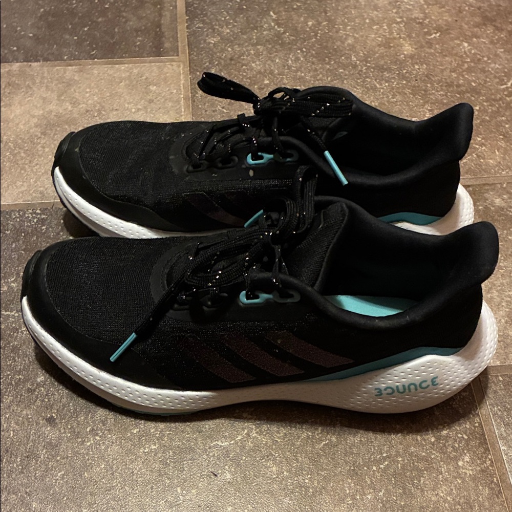 Adidas Girls Black and Teal Bounce Sneakers